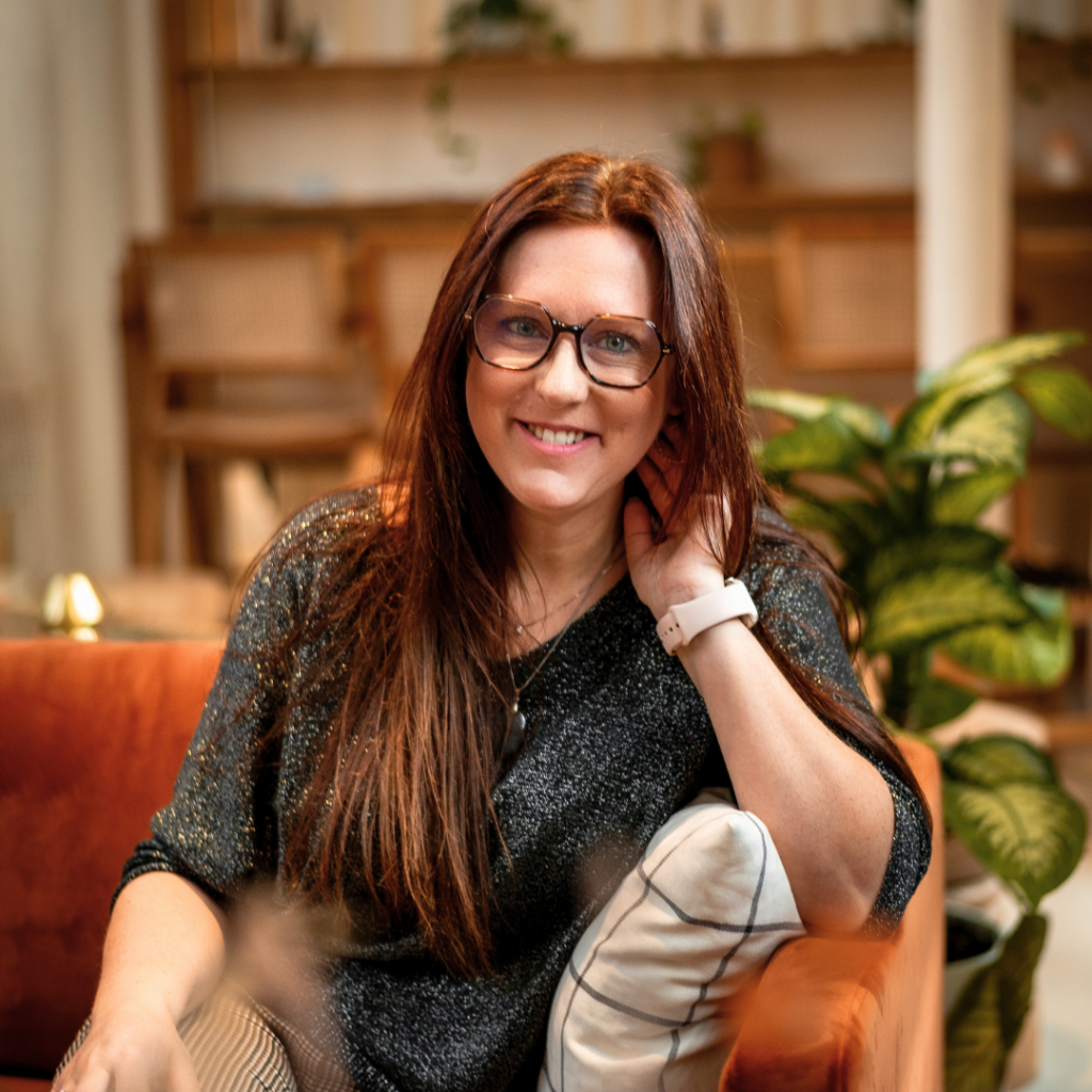 sandrine oliveira you happy movie